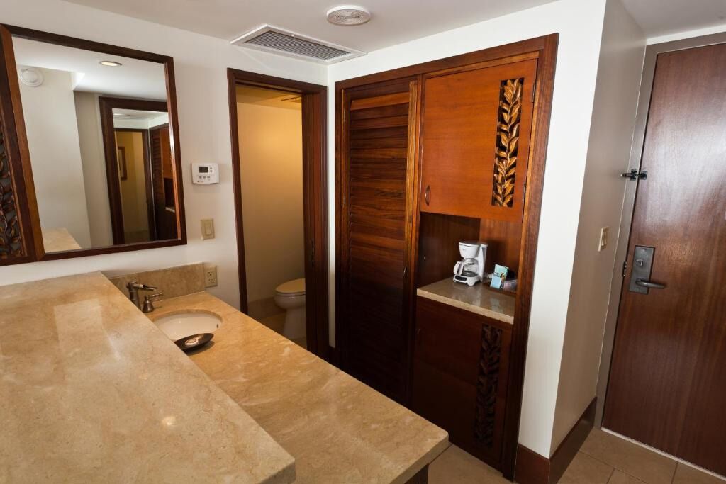 Photo of Bathroom in Lahaina