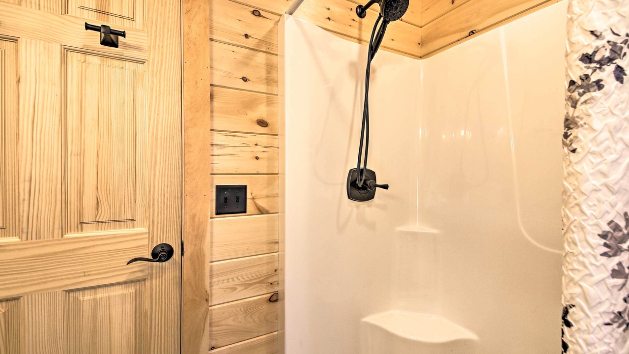 Photo of Bathroom in Weld