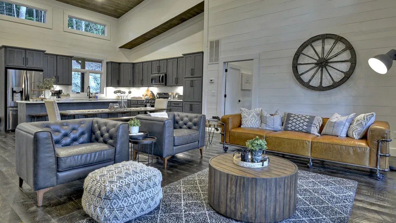 Photo of Livingroom in Raccoon Ridge