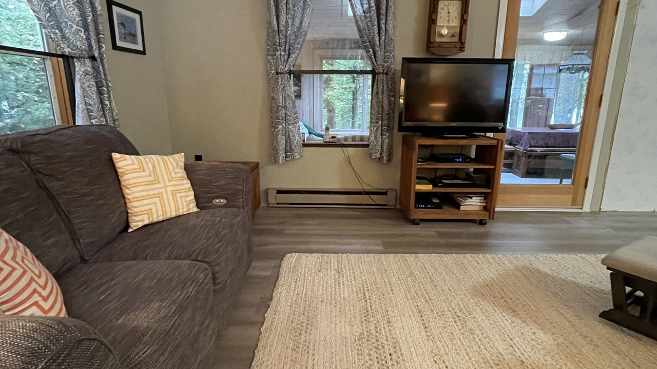 Photo of Livingroom in South Casco