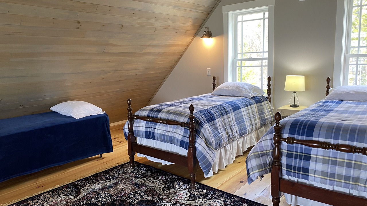 Photo of Bedroom in Brooksville