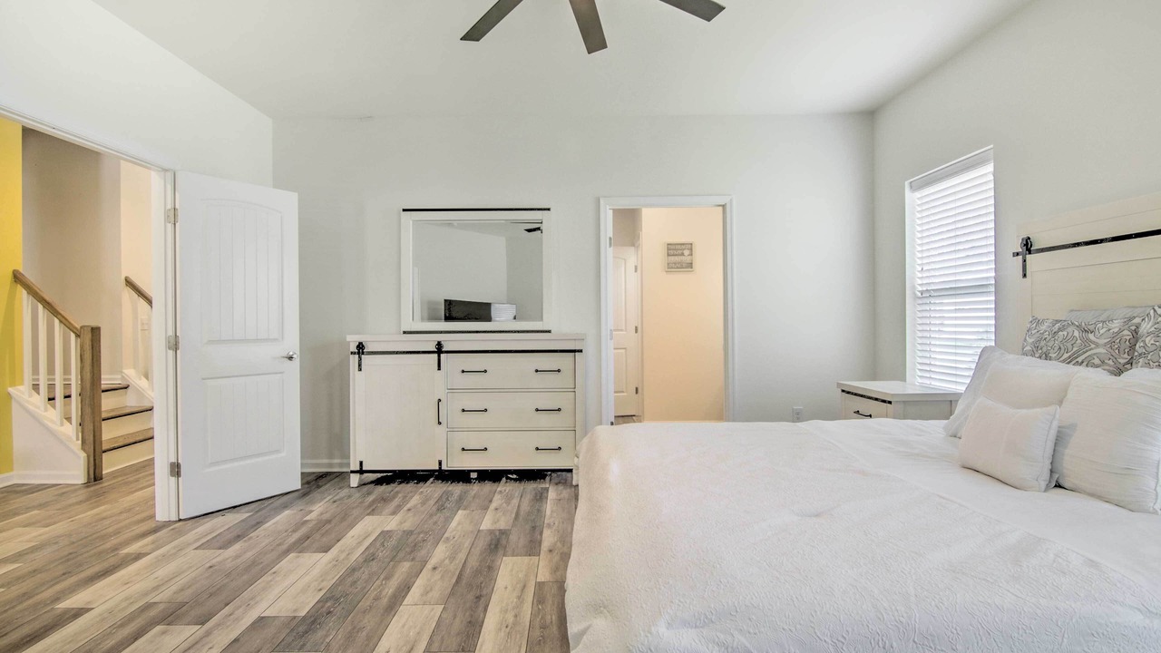 Photo of Bedroom in Frankford
