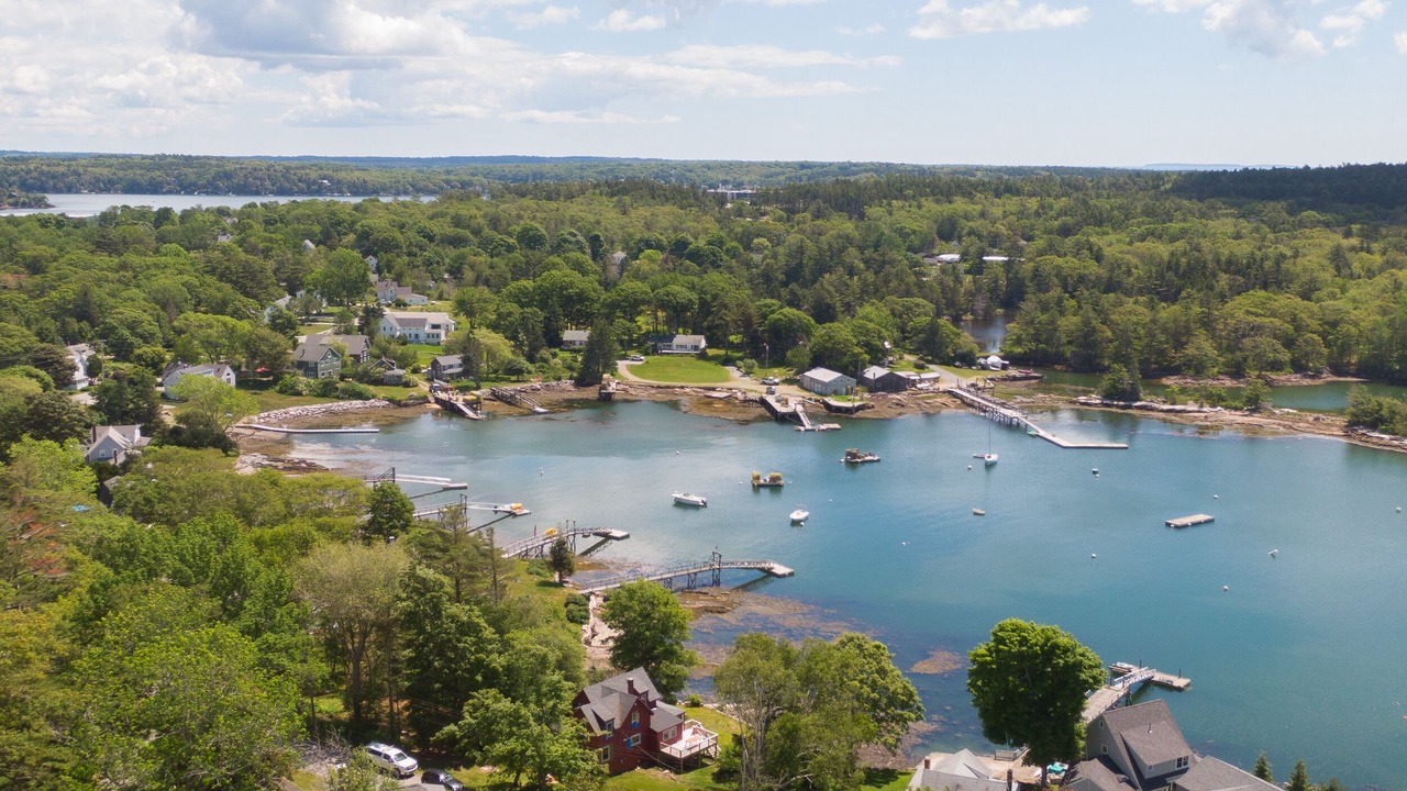 Photo of Others in Bayville