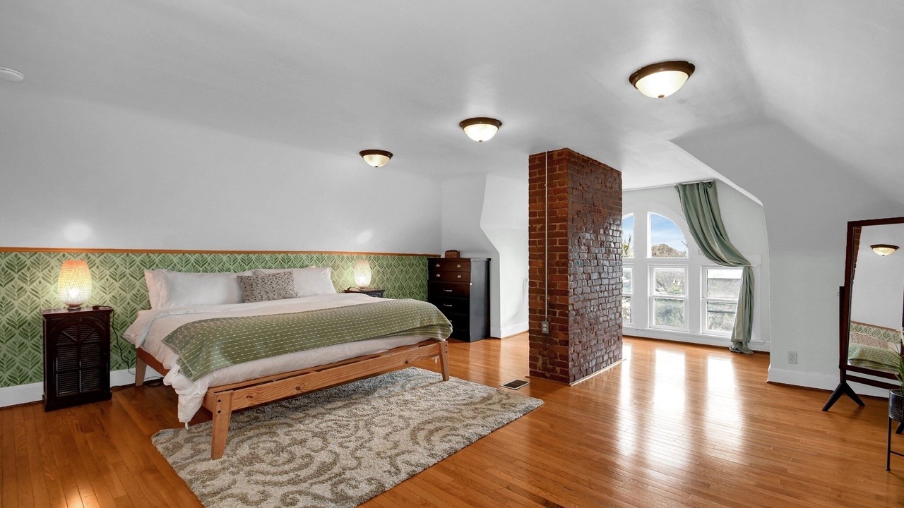 Photo of Bedroom in Olde Towne East