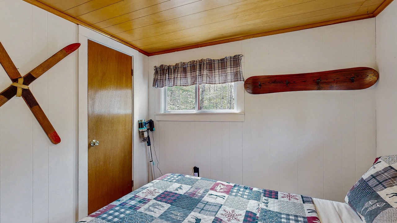 Photo of Bedroom in Greenville Junction