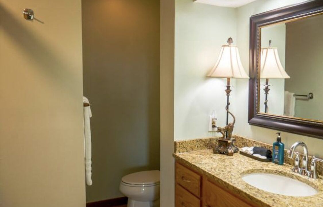 Photo of Bathroom in Shangri-La Estates