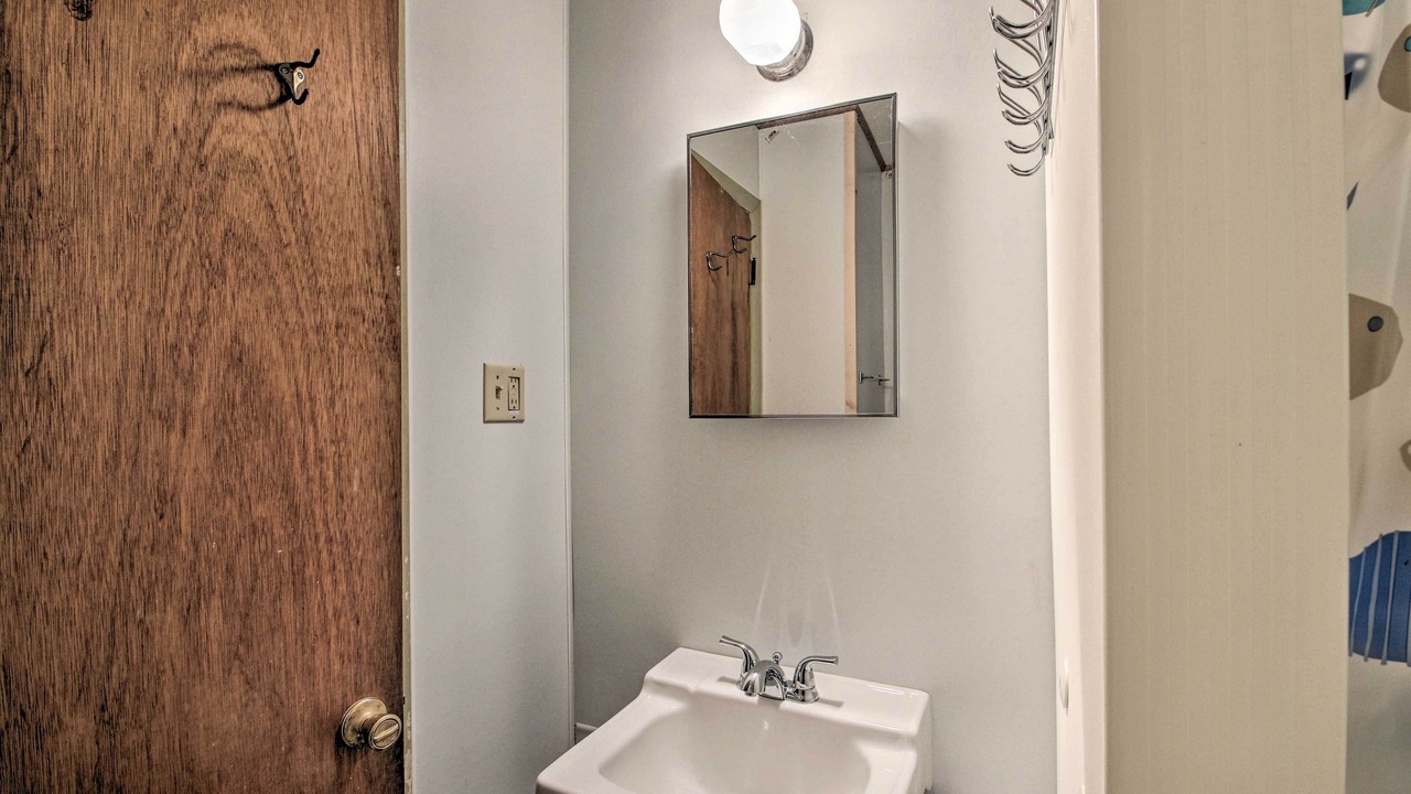 Photo of Bathroom in Raymond