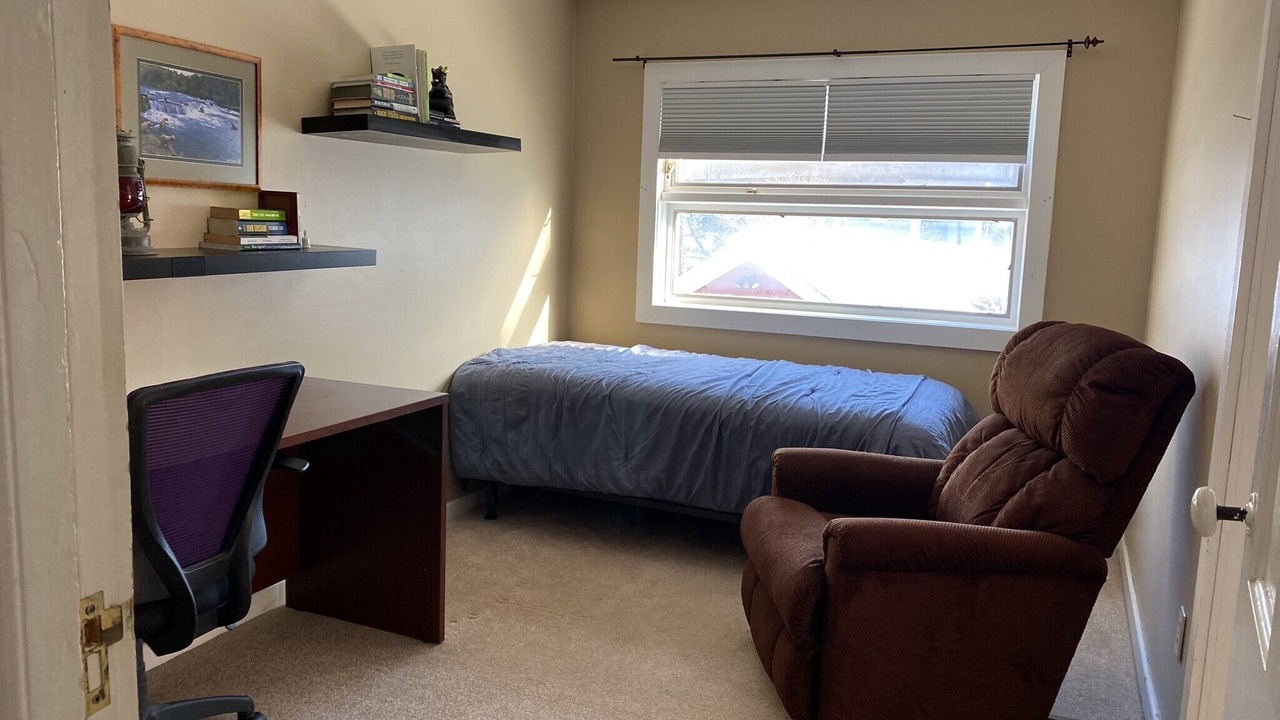 Photo of Bedroom in Hammondsport