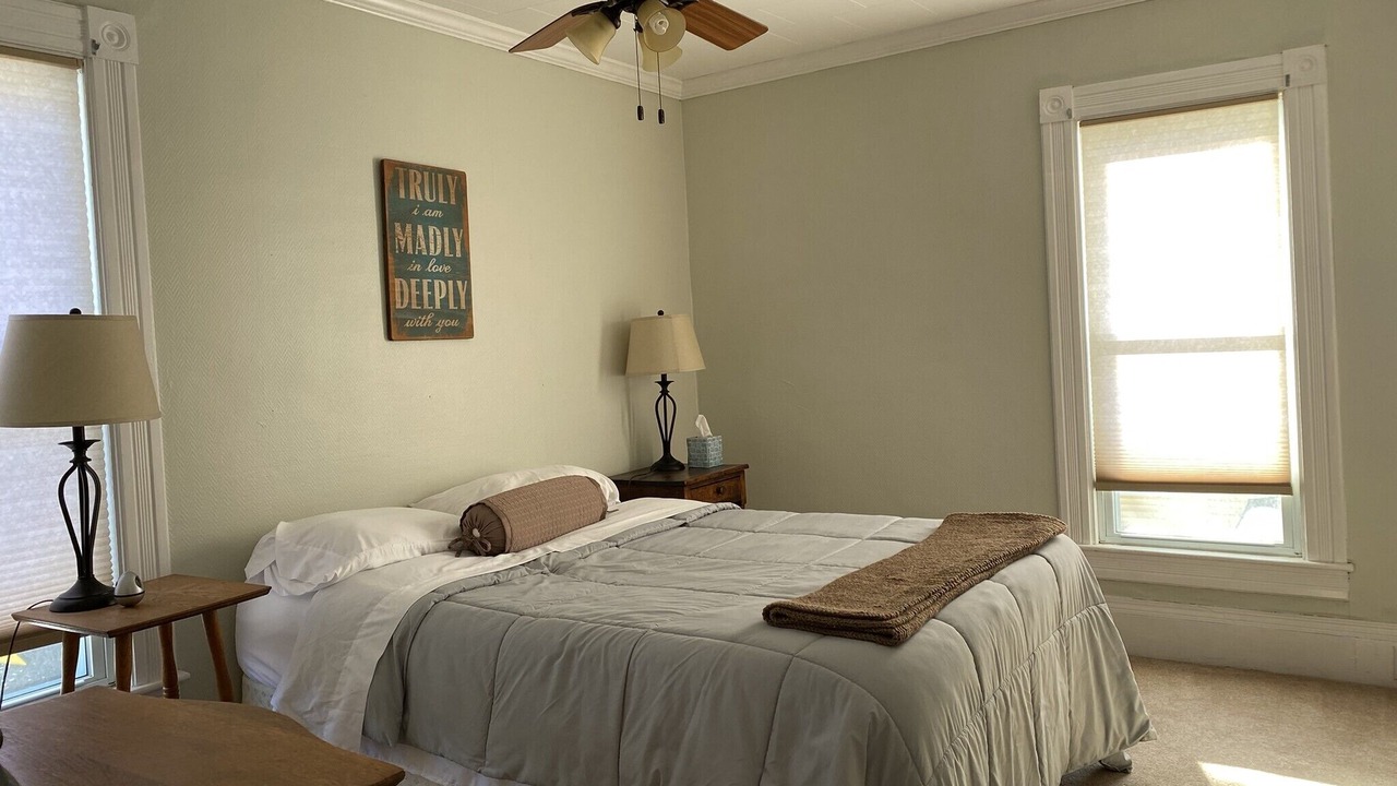 Photo of Bedroom in Hammondsport