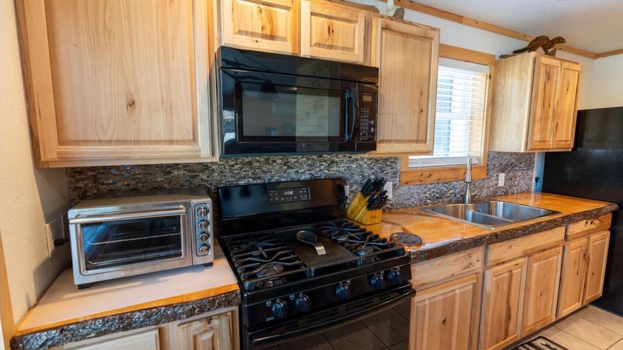Photo of Kitchen in Embden