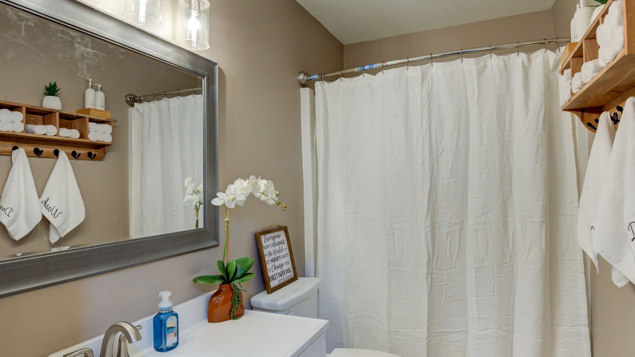 Photo of Bathroom in Springlake