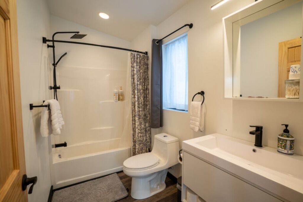 Photo of Bathroom in Homer