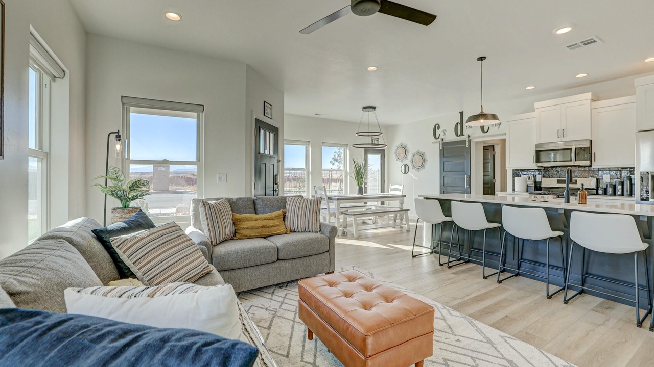 Photo of Livingroom in St. George