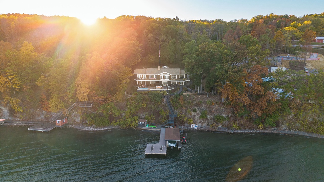 Photo of Outdoor in Grange Landing
