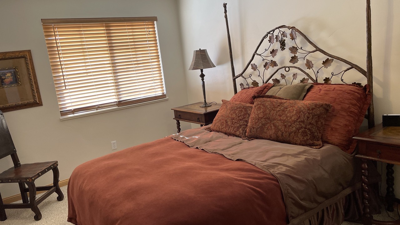 Photo of Bedroom in Wolf Creek