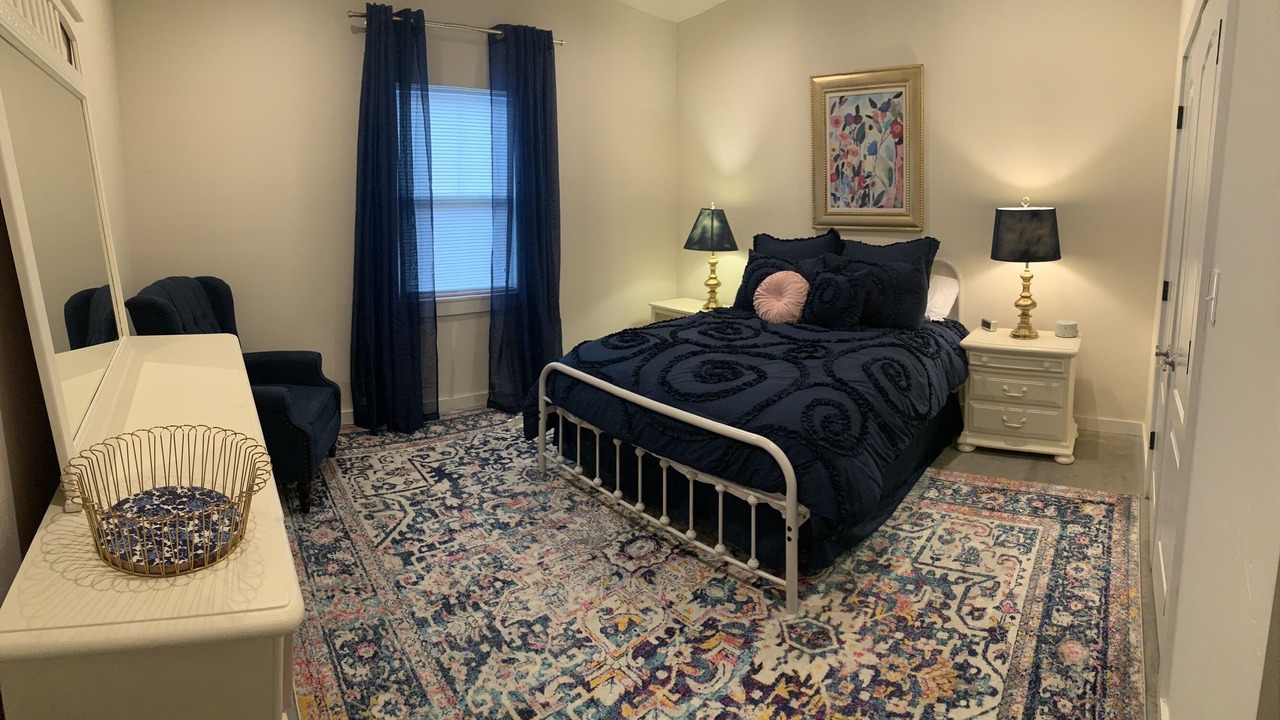 Photo of Bedroom in Sulphur Springs