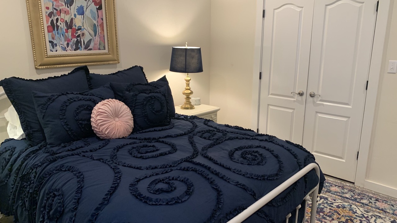 Photo of Bedroom in Sulphur Springs