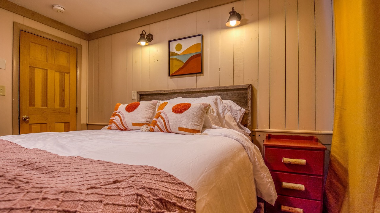 Photo of Bedroom in North Conway