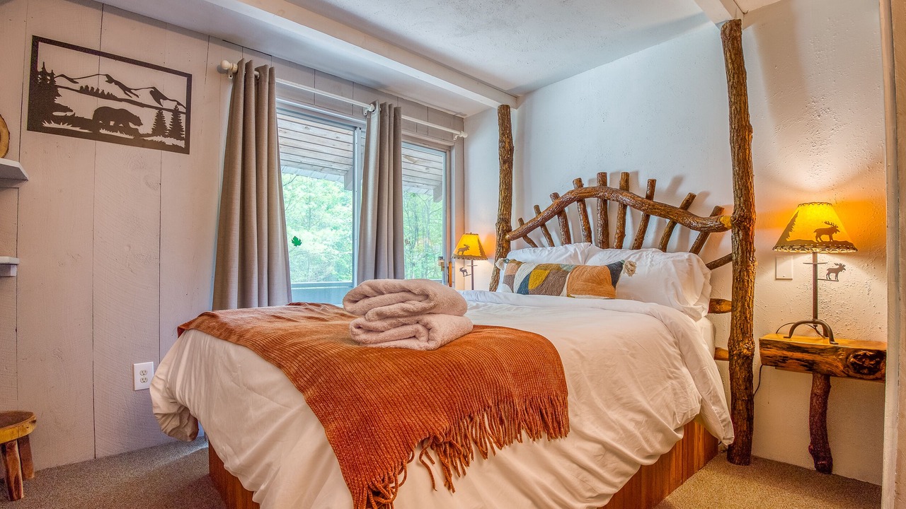 Photo of Bedroom in North Conway