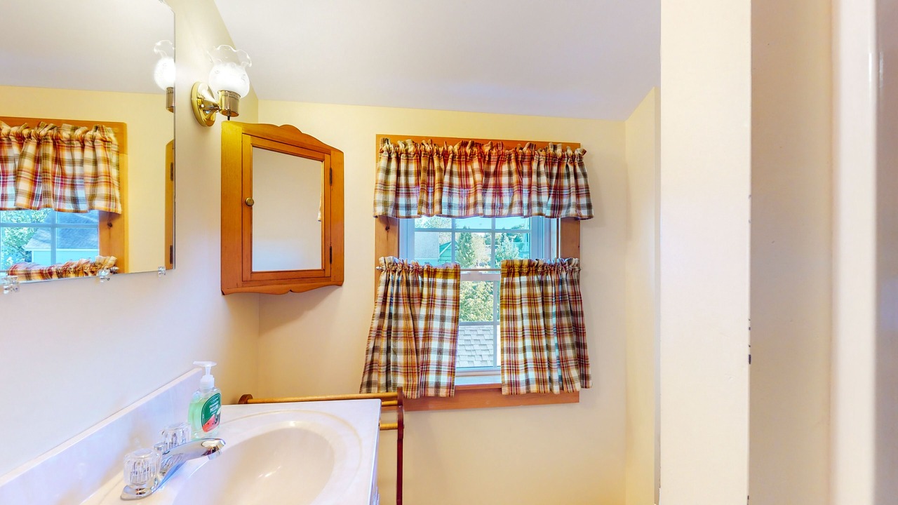 Photo of Bathroom in Rockland