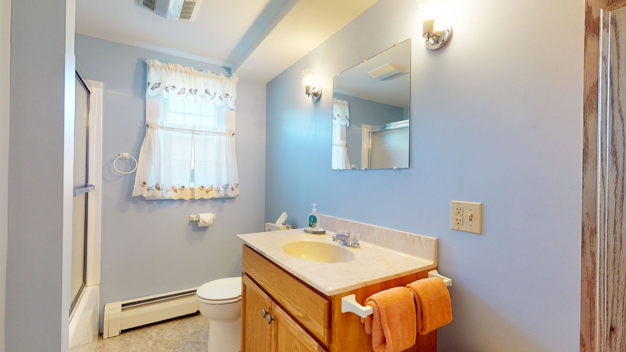 Photo of Bathroom in Rockland