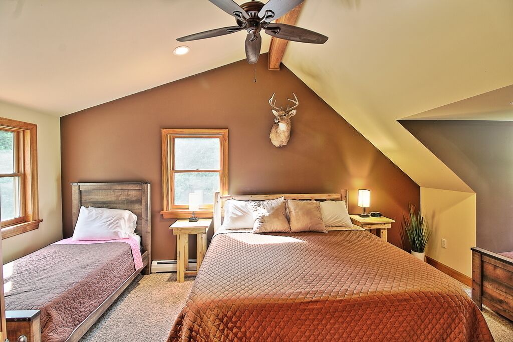 Photo of Bedroom in Ellicottville