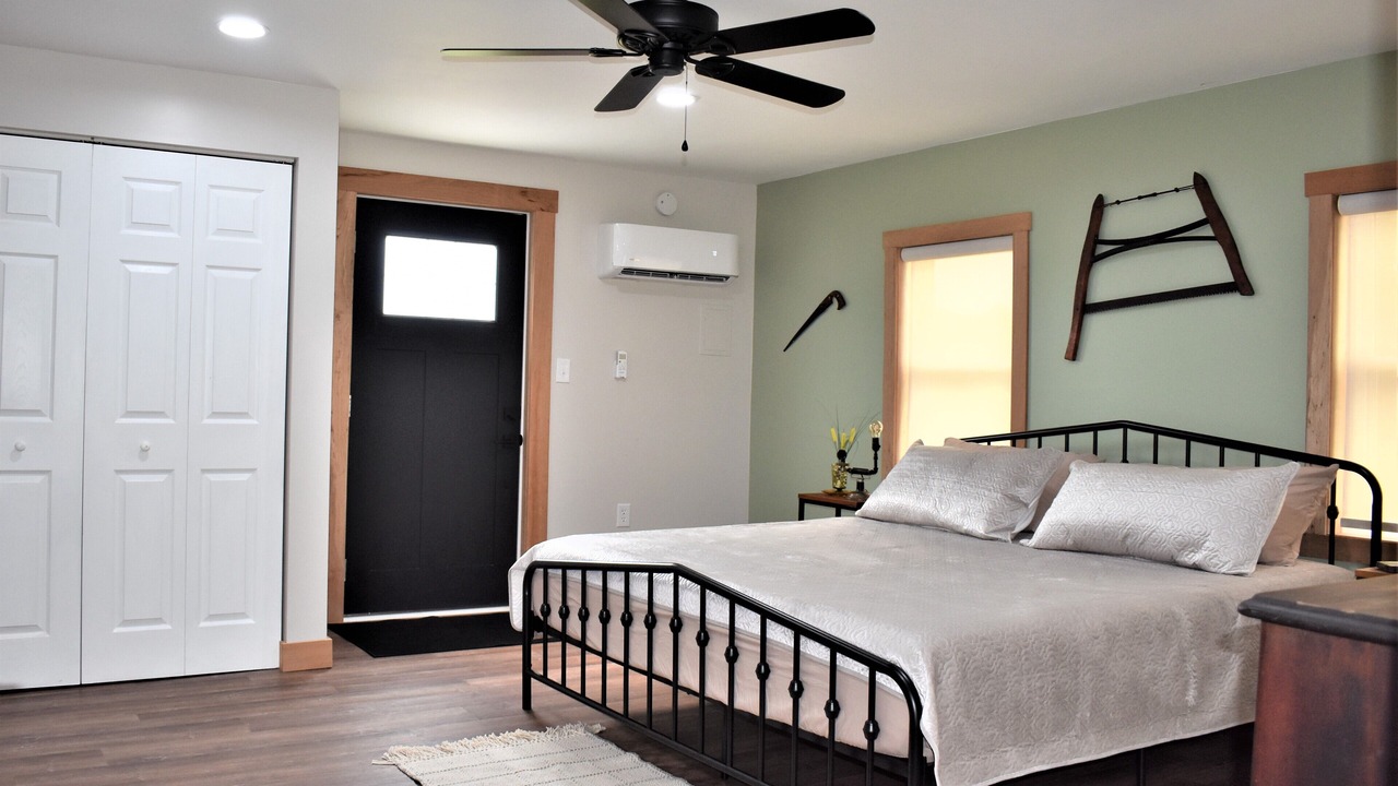 Photo of Bedroom in Edinboro
