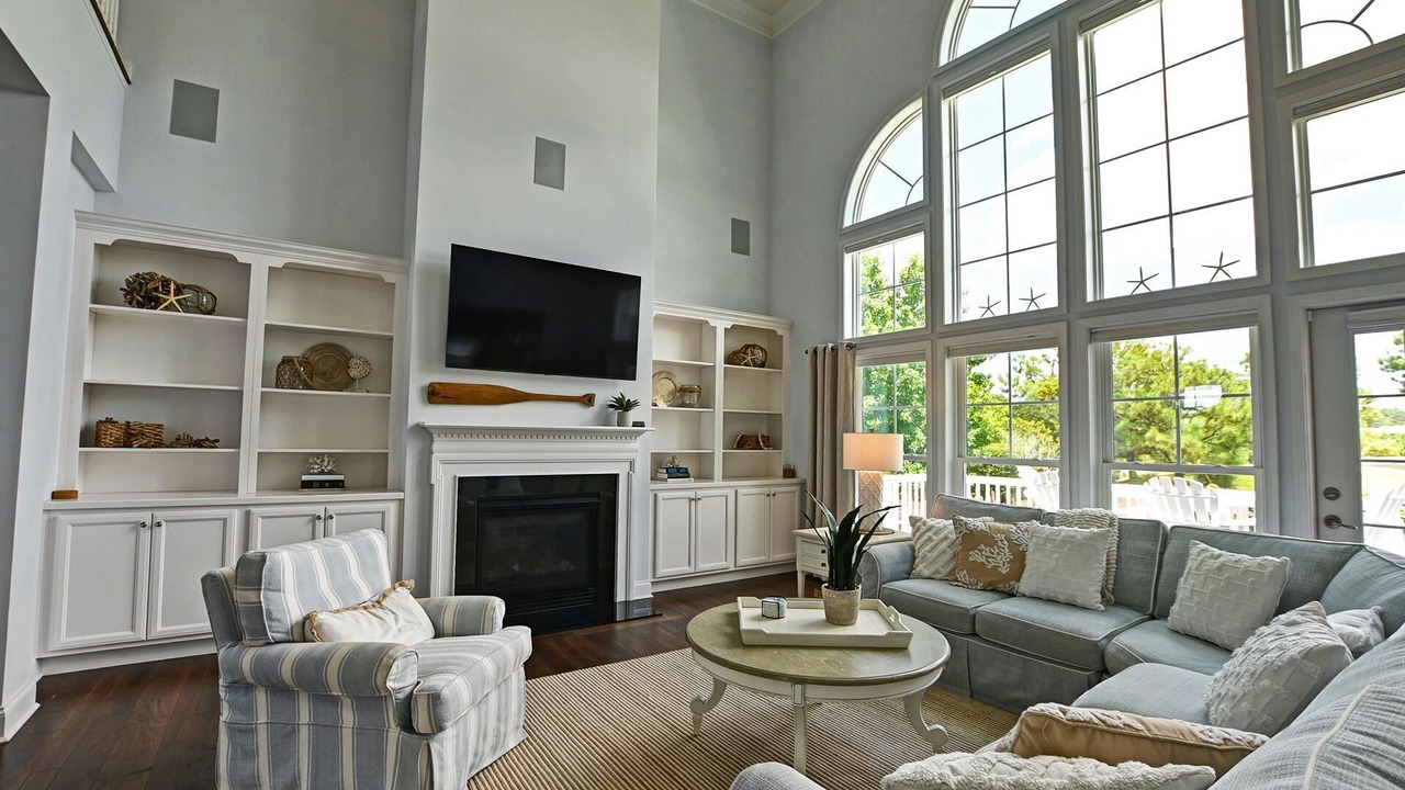Photo of Livingroom in Bayside