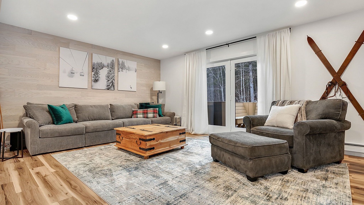 Photo of Livingroom in Sunday River Area
