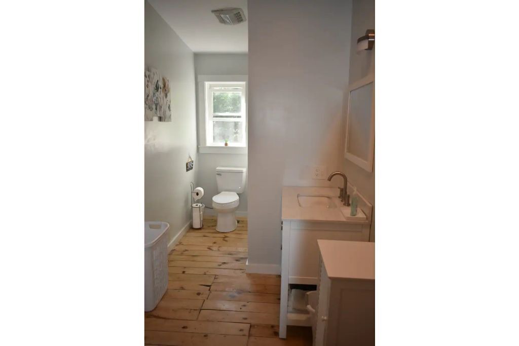 Photo of Bathroom in Litchfield