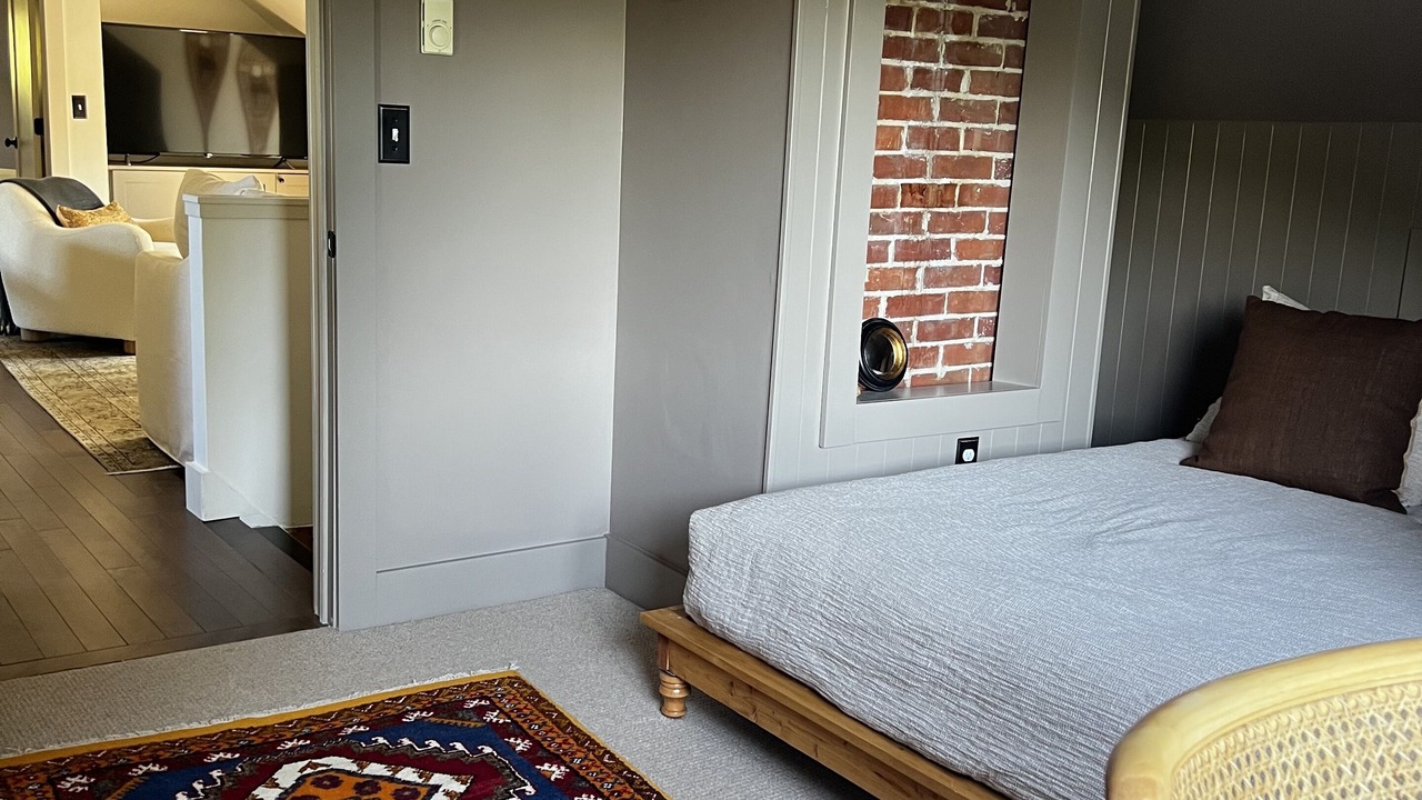 Photo of Bedroom in Back Cove