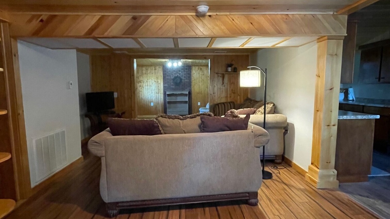 Photo of Livingroom in Branchport