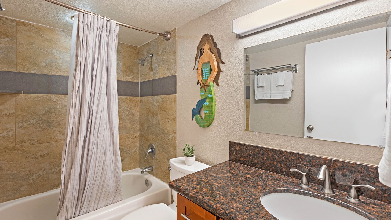 Photo of Bathroom in Maalaea