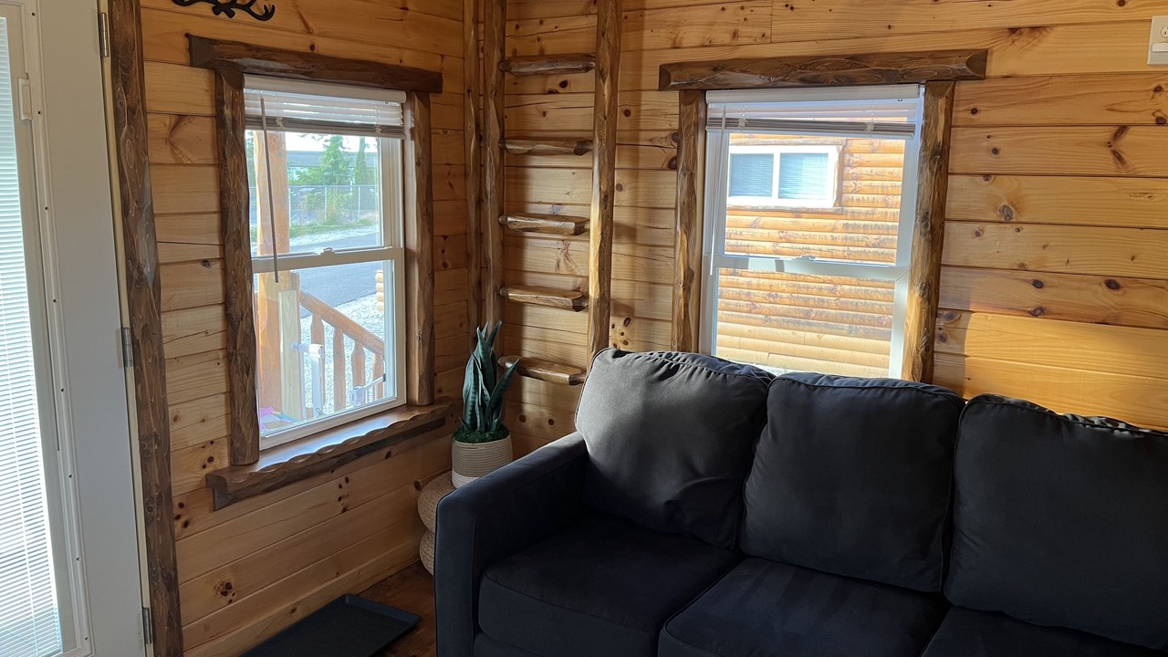 Photo of Livingroom in Ashtabula