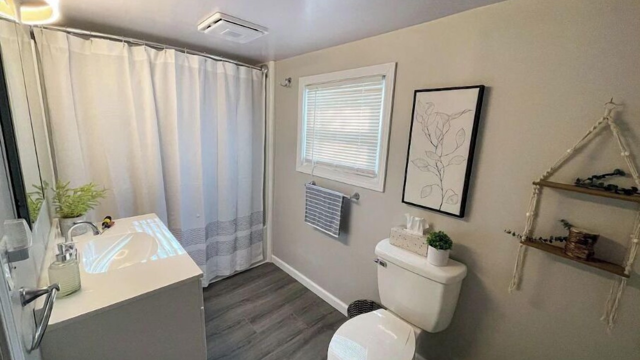 Photo of Bathroom in Weedville