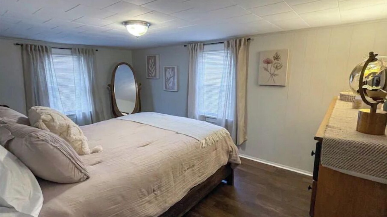 Photo of Bedroom in Weedville