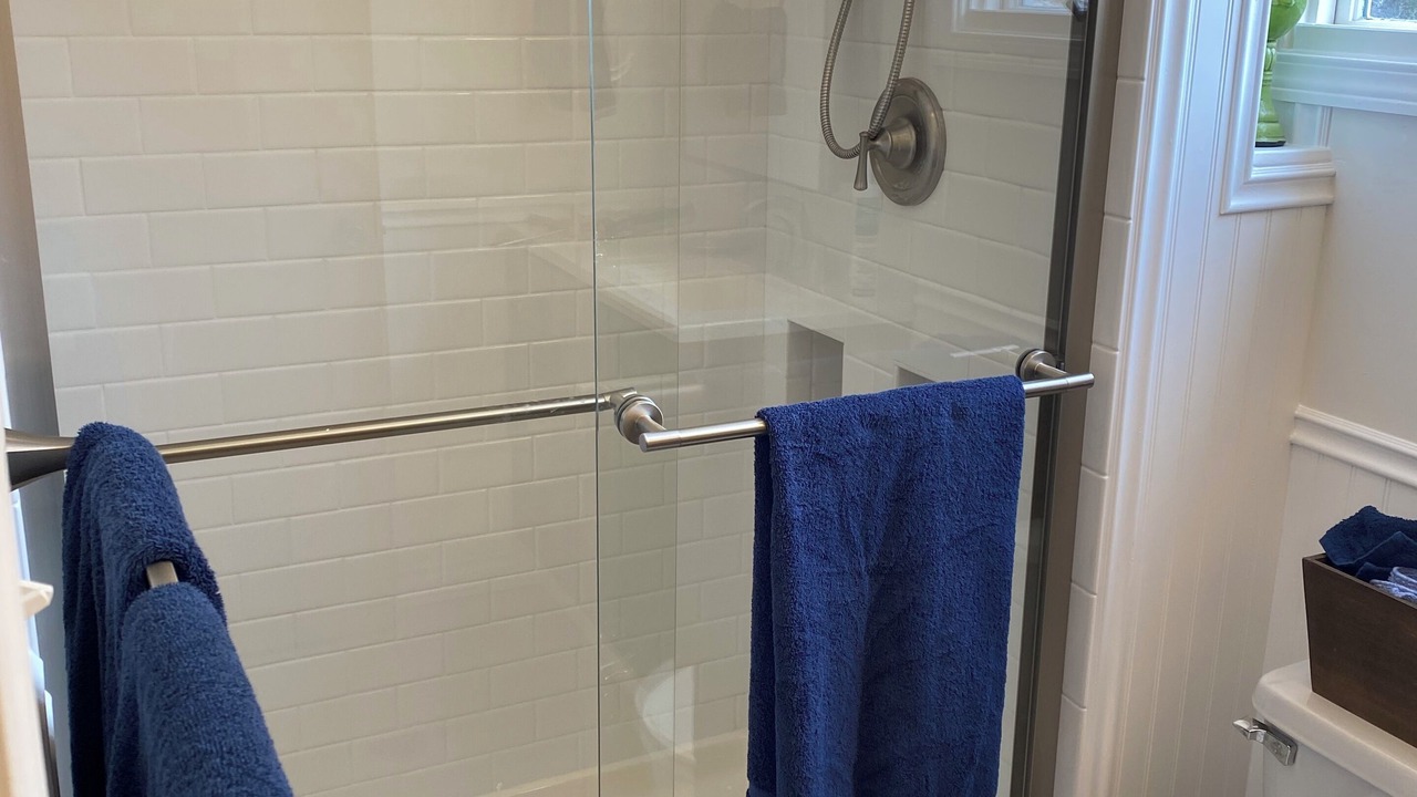 Photo of Bathroom in Homer
