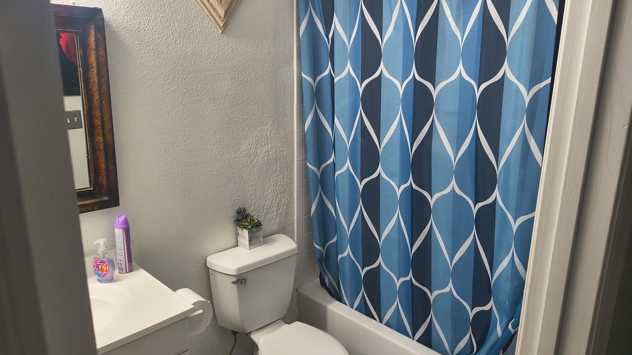 Photo of Bathroom in Central Fort Lauderdale
