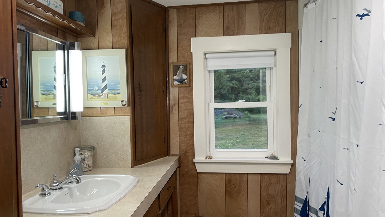 Photo of Bathroom in Kennebunkport