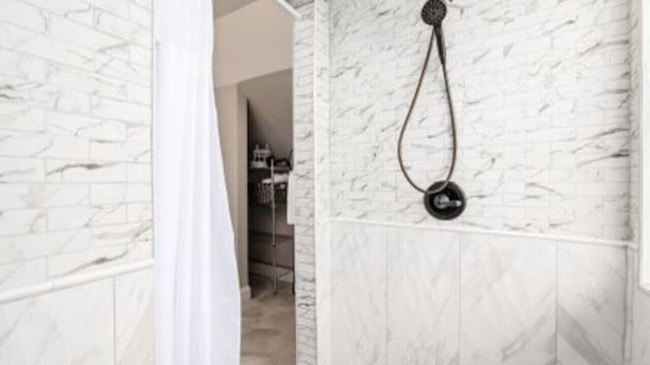 Photo of Bathroom in Near East Columbus