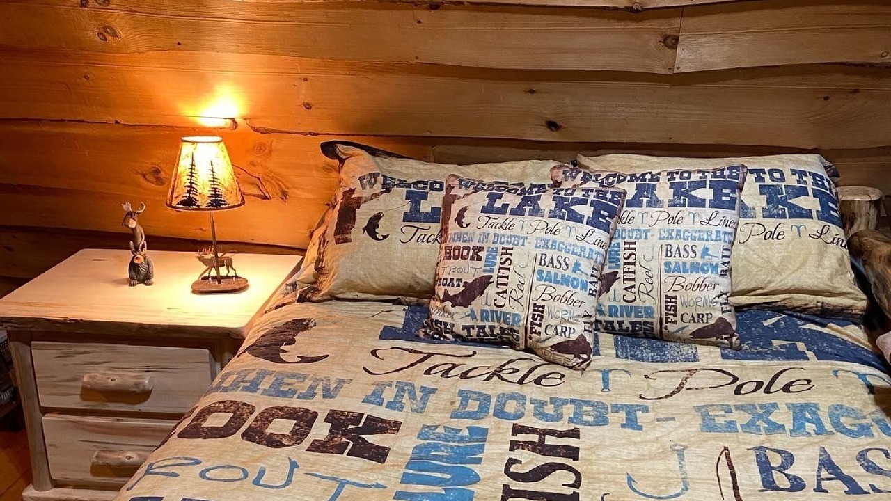 Photo of Bedroom in Pittsburg
