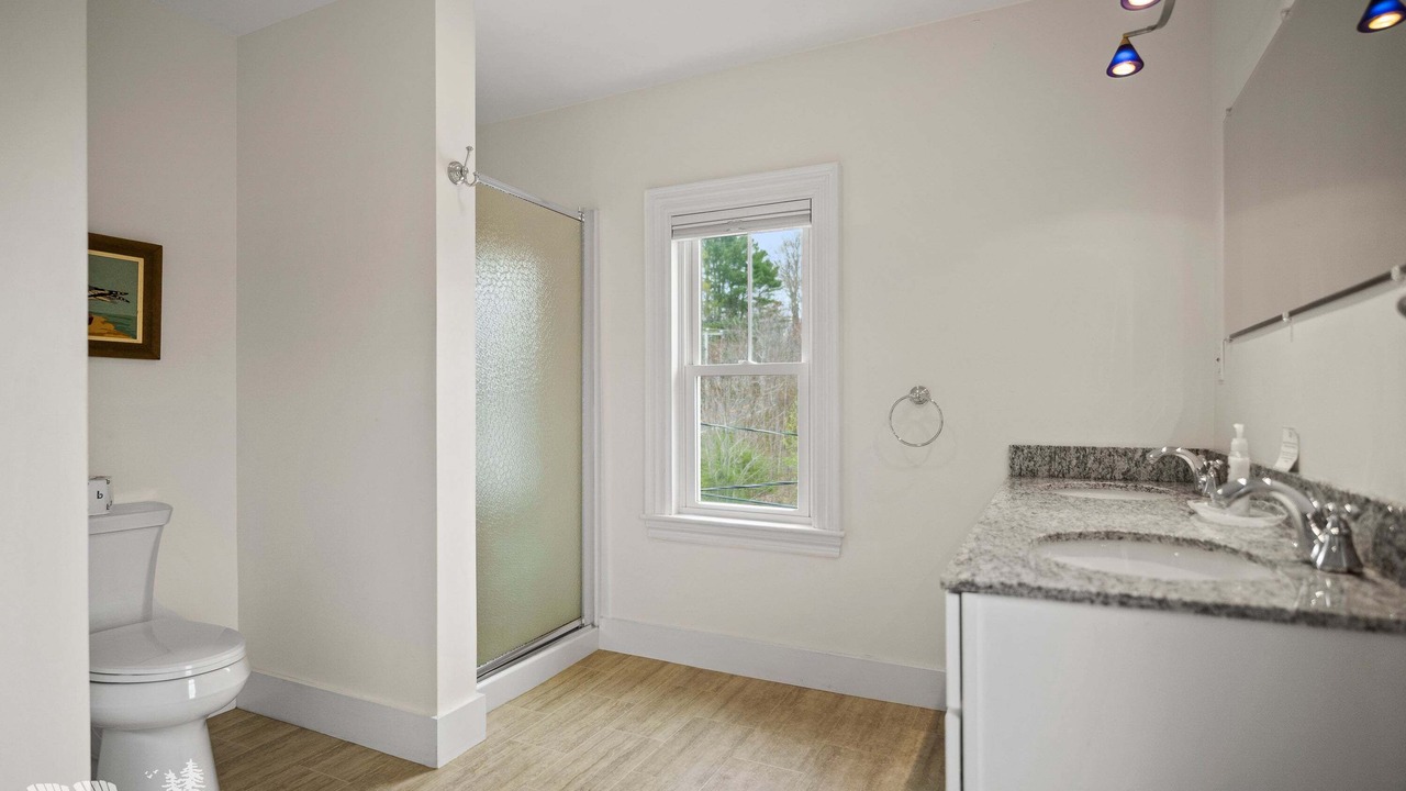 Photo of Bathroom in East Boothbay