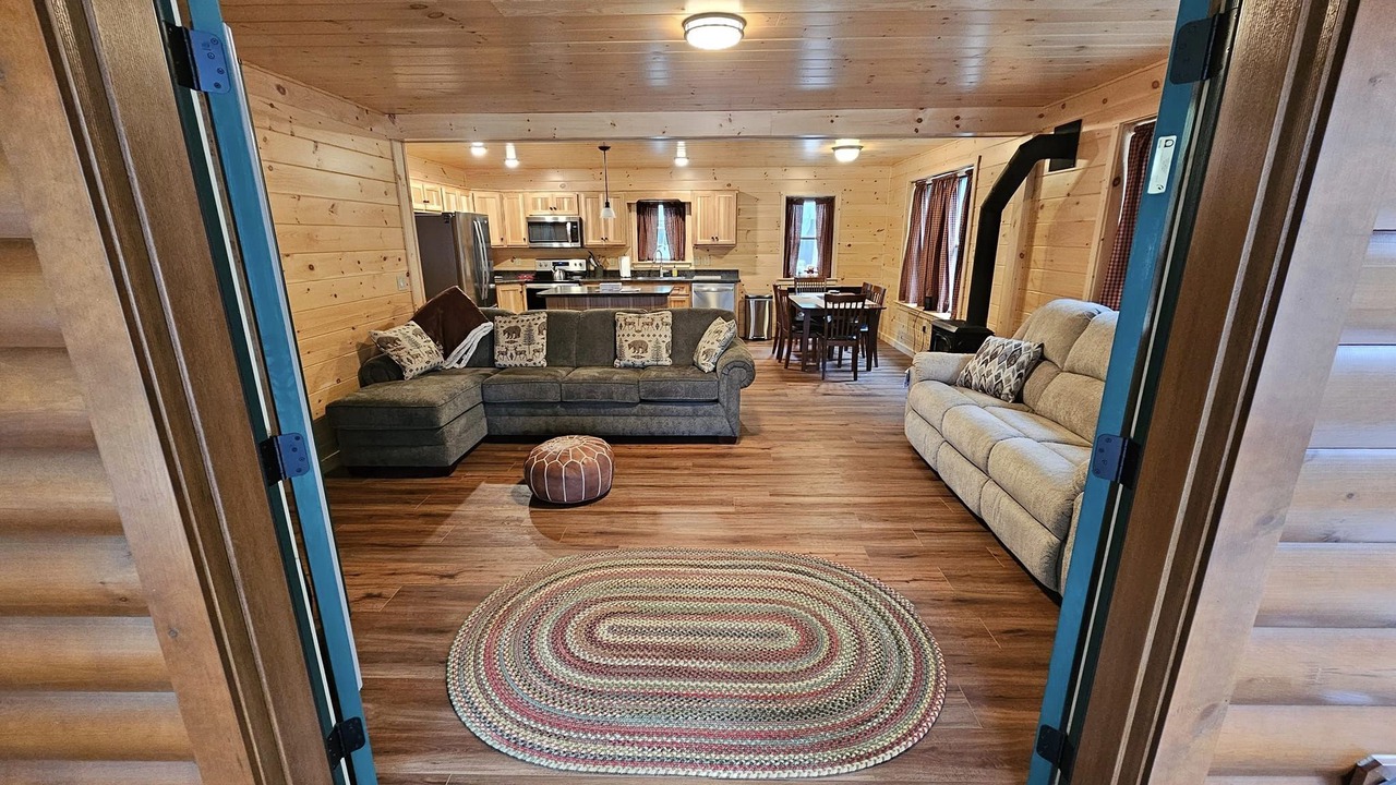 Photo of Livingroom in Weeks Mills