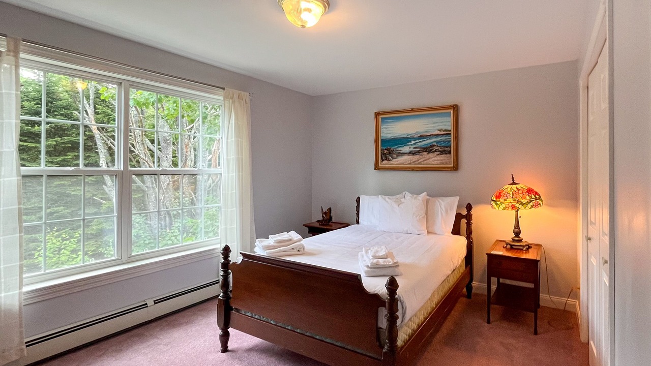 Photo of Bedroom in Waldoboro