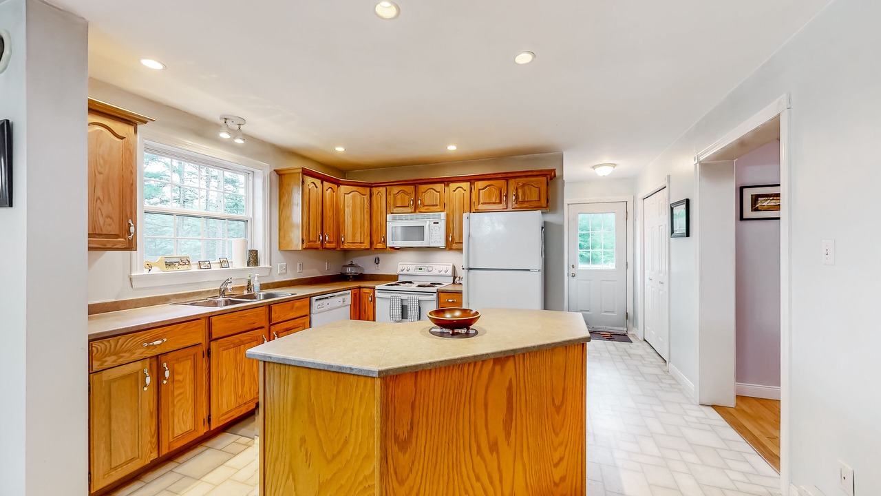 Photo of Kitchen in Waldoboro