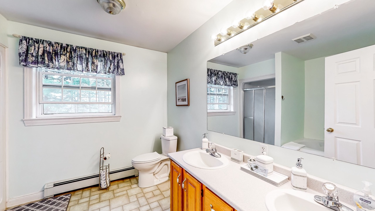 Photo of Bathroom in Waldoboro