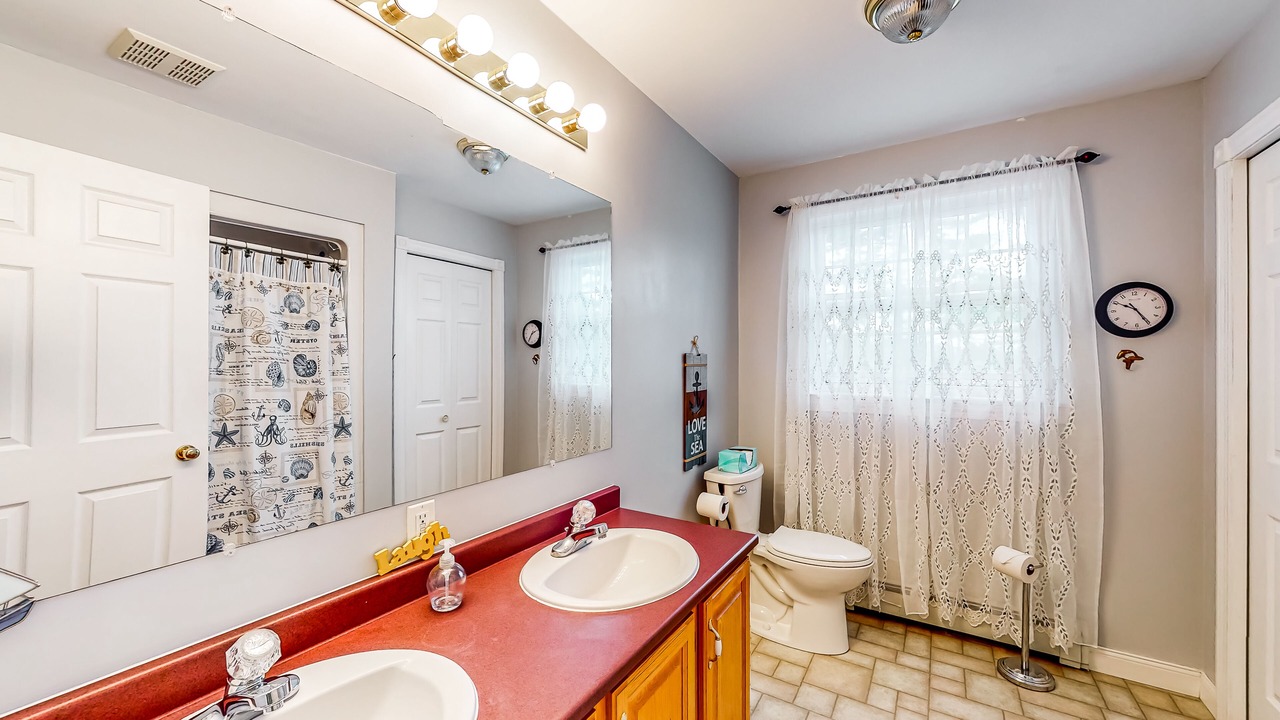 Photo of Bathroom in Waldoboro