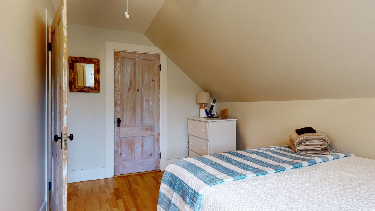 Photo of Bedroom in Pine Point