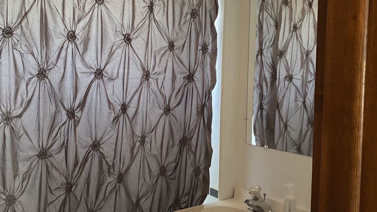 Photo of Bathroom in Albion