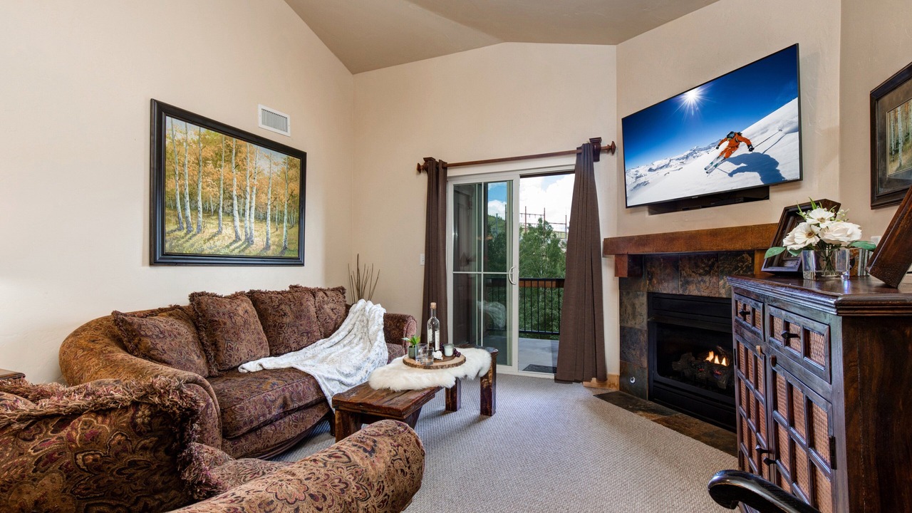 Photo of Livingroom in Bear Hollow Village